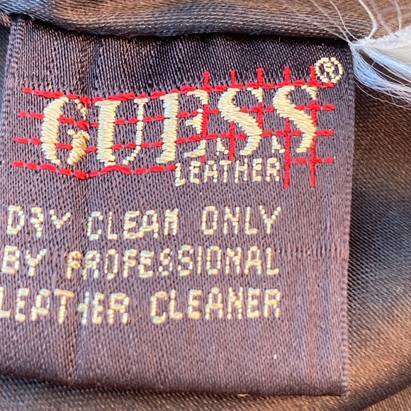 Vintage GUESS LEATHER JACKET - Picture 7 of 7